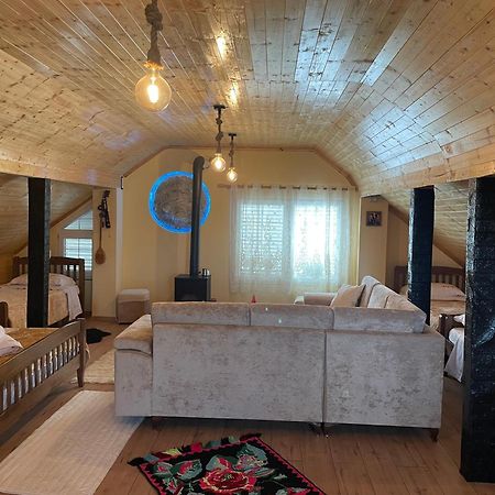 Riza Guest House Puke المظهر الخارجي الصورة
